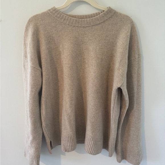 Reformation Oversized Crewneck Sweater - Picture 1 of 5